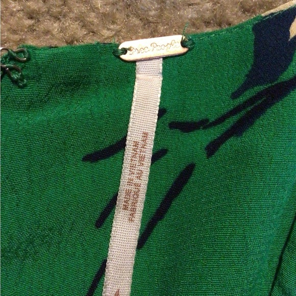 Free People Dress Size 4 Neon Garden Green Floral Mini Fit n Flare  Puff Sleeves - Picture 12 of 14